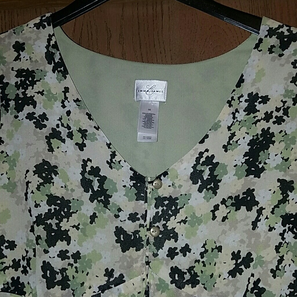 Emma James floral blouse - Picture 2 of 6